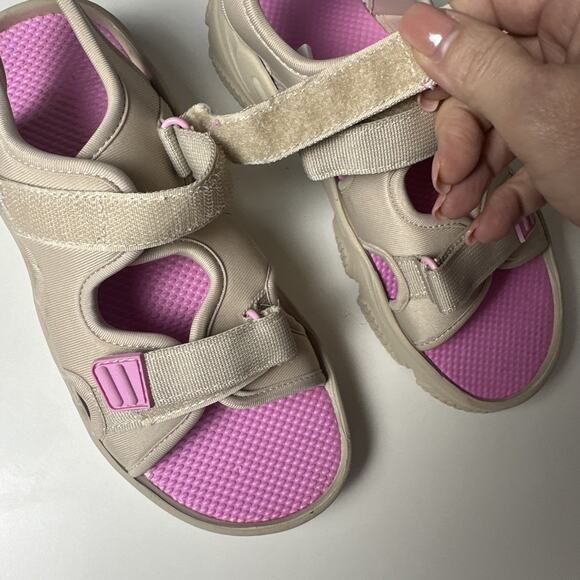 Girls Nature Sport Sandals Beige Pink Lightweight Easy‎ On Hook and Loop Size 4 - Picture 7 of 12